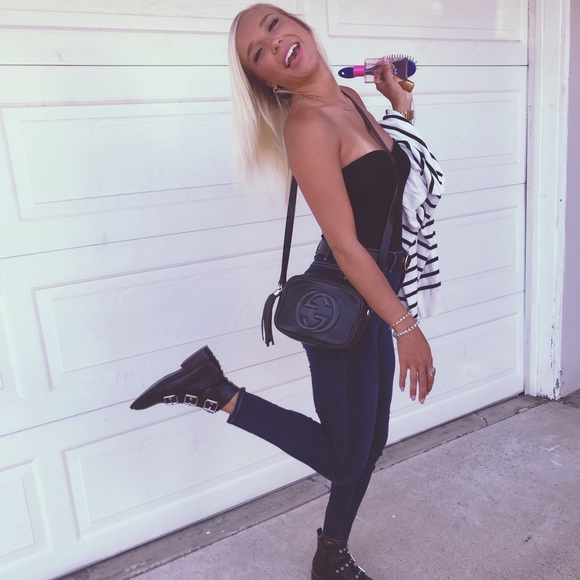 Meet your Posher, Brianna - Picture 1 of 1